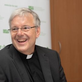 Vescovo Michele Tomasi