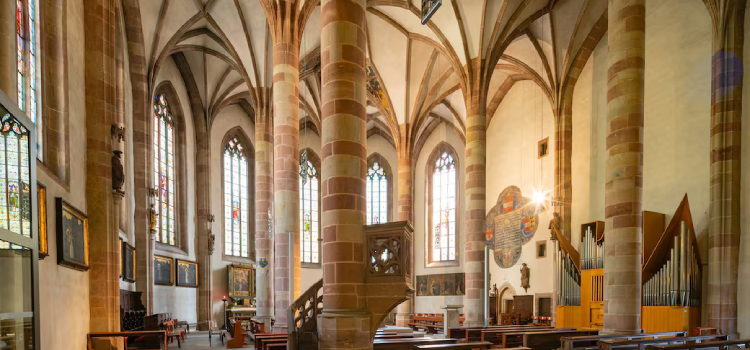 Interno della chiesa Santo Spirito di Merano
