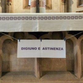 Altare Parrocchia Santo Spirito di Merano - Digiuno e astinenza